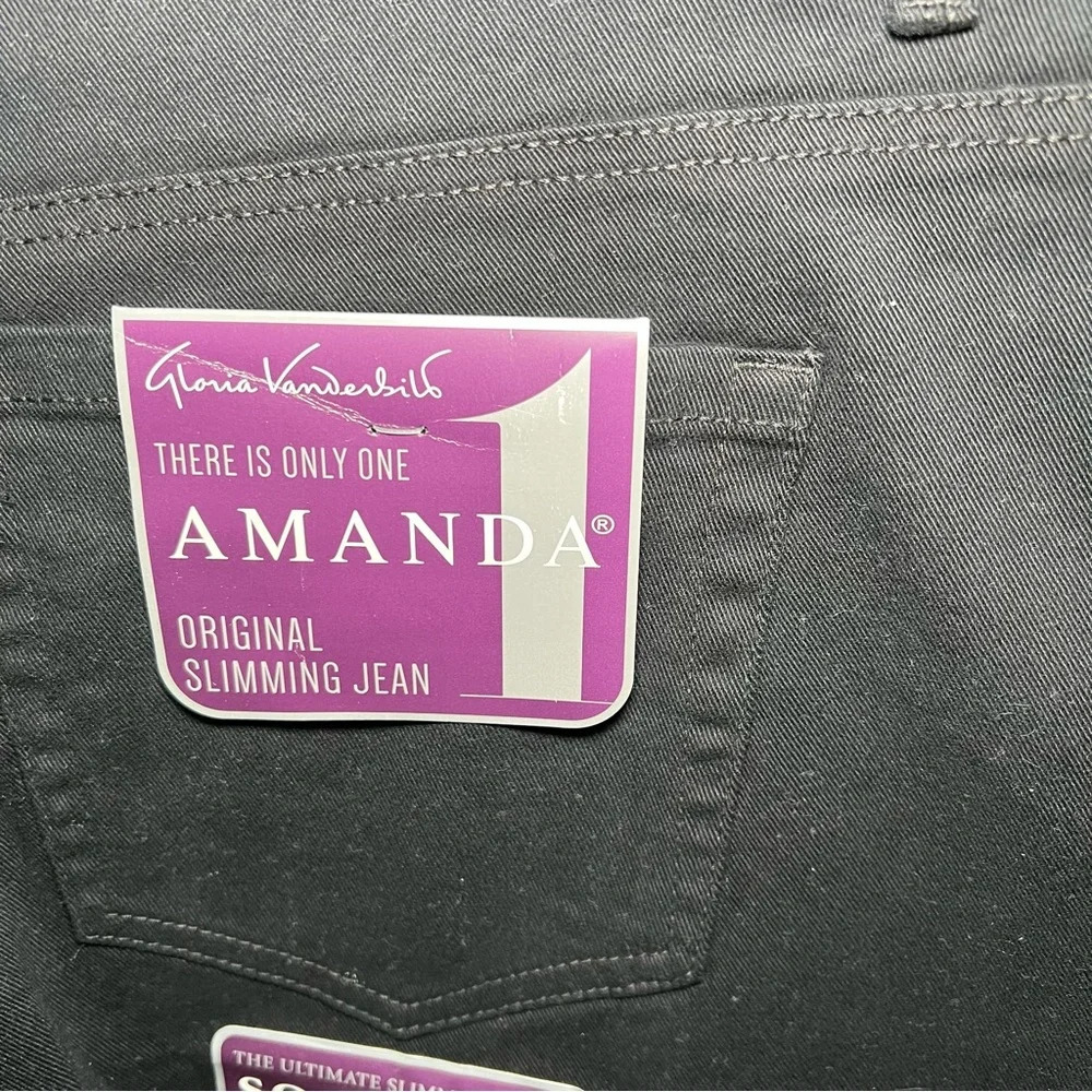 Gloria Vanderbilt Women's Straight Leg Jeans - Black